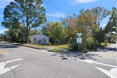 1900 Oakwood Avenue, Raleigh, NC 27610 - Photo 4