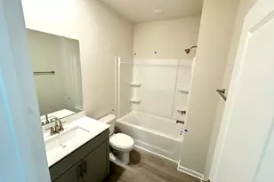 433 Squirrel Oaks Ln, Garner, NC 27529 - Photo 6