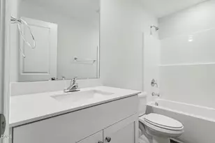 63 W Emily Gardens Dr, Selma, NC 27576 - Photo 22