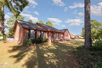 5686 Bear Creek Circle, Fayetteville, NC 28304 - Photo 32