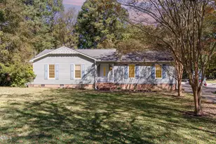 1001 Bent Pine Cir, Sanford, NC 27330 - Photo 2