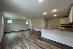 221 Hl Vly Dr, La Grange, NC 28551 - Photo 8