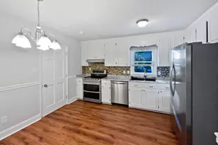 5703 Grampian Ct, Fayetteville, NC 28304 - Photo 18