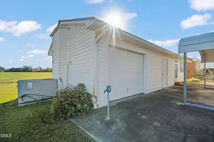 401 Allens Crossroads Rd, Four Oaks, NC 27524 - Photo 40