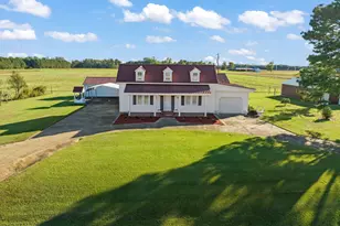 401 Allens Crossroads Rd, Four Oaks, NC 27524 - Photo 2