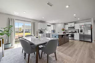 82 Coble Farms Pl, Fuquay Varina, NC 27526 - Photo 2