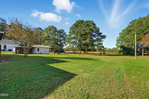 2411 Freedom Rd, Smithfield, NC 27577 - Photo 28