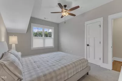 511 Hamilton Cottage Way, Raleigh, NC 27605 - Photo 28