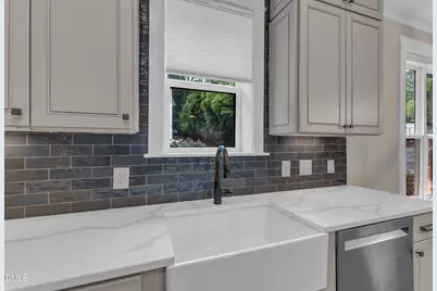 511 Hamilton Cottage Way, Raleigh, NC 27605 - Photo 14