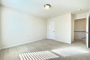 1018 Mirbeck Ln, Durham, NC 27713 - Photo 16