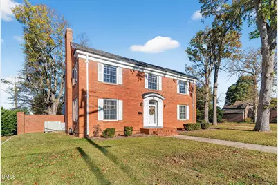 110 S Layton Avenue, Dunn, NC 28334 - Photo 2