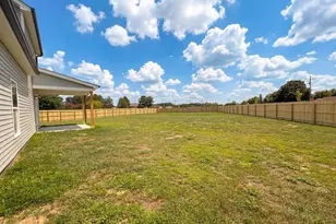 88 Sundrops Trl, Dunn, NC 28334 - Photo 2