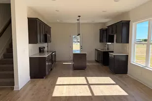 87 Sundrops Trl, Dunn, NC 28334 - Photo 2