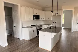 53 Sundrops Trl, Dunn, NC 28334 - Photo 2