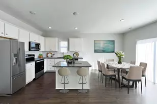 102 Tigris Ct, Zebulon, NC 27597 - Photo 4