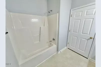 3010 Winston Drive #81, Burlington, NC 27215 - Photo 18