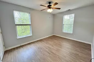 3010 Winston Dr, Burlington, NC 27215 - Photo 8