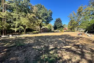 1004 Pond St, Cary, NC 27511 - Photo 4