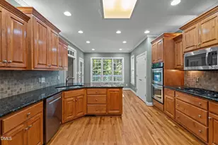 592 W Walker Woods Ln, Clayton, NC 27527 - Photo 14