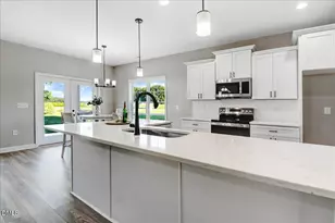 3803 Huntcliff Dr, La Grange, NC 28551 - Photo 14