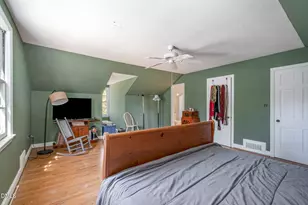 303 W Dolphin St, Siler City, NC 27344 - Photo 26