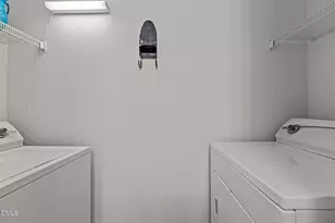 130 Dove Cottage Ln, Cary, NC 27519 - Photo 20