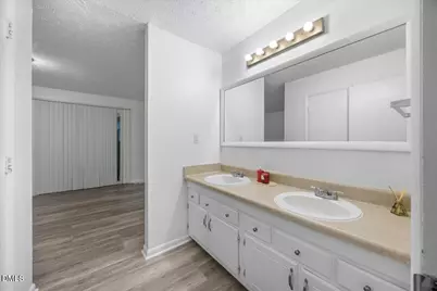 1605 Hickoryridge Court, Fayetteville, NC 28304 - Photo 18