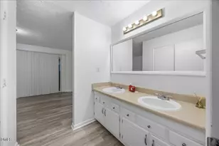 1605 Hickoryridge Ct, Fayetteville, NC 28304 - Photo 18