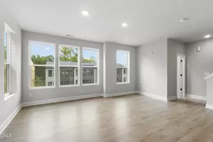 10553 Pleasant Br Dr, Raleigh, NC 27614 - Photo 10