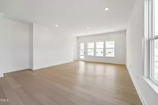 2420 Abbeyhill Dr, Raleigh, NC 27610 - Photo 12