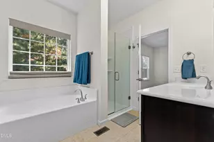 208 Kylemore Cir, Cary, NC 27513 - Photo 22