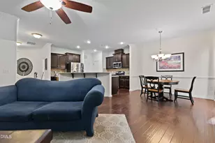 208 Kylemore Cir, Cary, NC 27513 - Photo 14