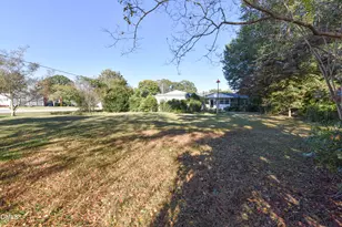 813 N Church St, Zebulon, NC 27597 - Photo 8