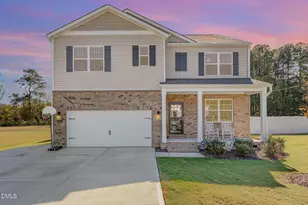 22 Eason Farm Dr, Zebulon, NC 27597 - Photo 4