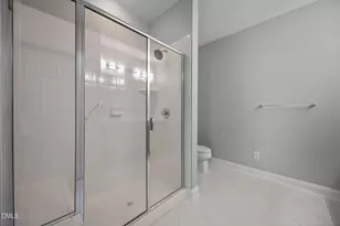 10410 Rosegate Ct, Raleigh, NC 27617 - Photo 28