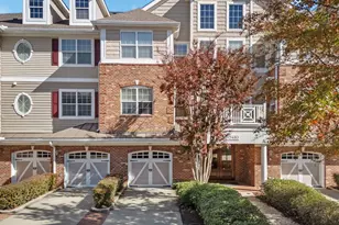 10410 Rosegate Ct, Raleigh, NC 27617 - Photo 2