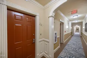 10410 Rosegate Ct, Raleigh, NC 27617 - Photo 4