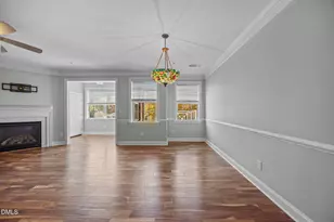 10410 Rosegate Ct, Raleigh, NC 27617 - Photo 16