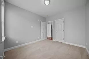 10410 Rosegate Ct, Raleigh, NC 27617 - Photo 22
