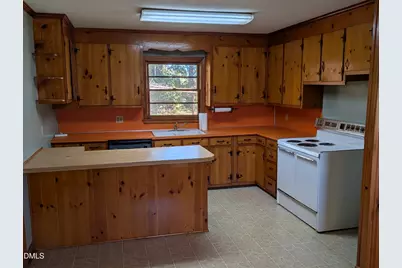 1100 S Fifth Street, Mebane, NC 27302 - Photo 8