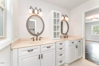213 Rivenoak Drive, Fayetteville, NC 28303 - Photo 20