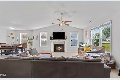 114 Larksdale Cove, Benson, NC 27504 - Photo 14