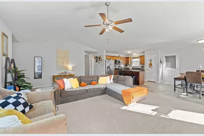 114 Larksdale Cove, Benson, NC 27504 - Photo 12