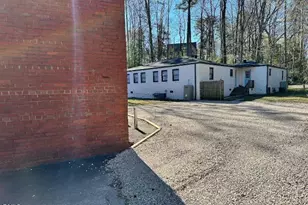 2702 Cartier Dr, Raleigh, NC 27608 - Photo 10