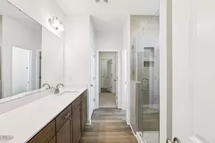 521 Hipwood Dr, Zebulon, NC 27597 - Photo 18