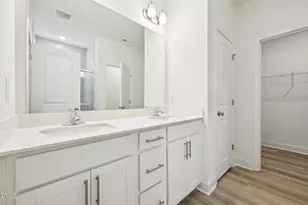 1576 Briar Brook Ln, Zebulon, NC 27597 - Photo 20