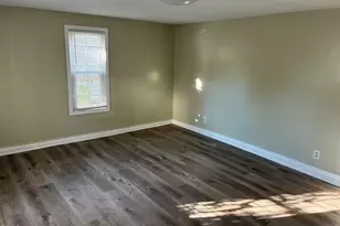 204 W Hill St, Benson, NC 27504 - Photo 26