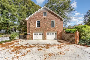 2055 Shirley Dr, Burlington, NC 27215 - Photo 12