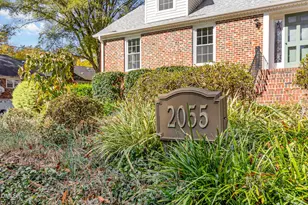 2055 Shirley Dr, Burlington, NC 27215 - Photo 4