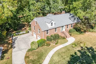 2055 Shirley Dr, Burlington, NC 27215 - Photo 8